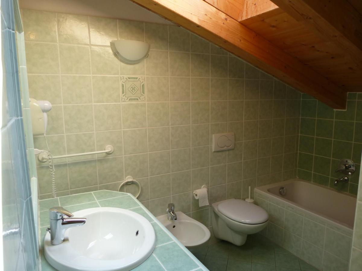 Casa Anita Apartment Tiarno di Sotto Ngoại thất bức ảnh
