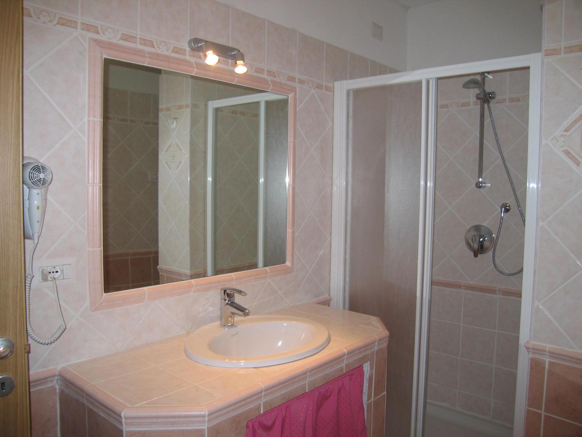 Casa Anita Apartment Tiarno di Sotto Ngoại thất bức ảnh
